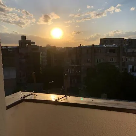 Lovely * بوخارست